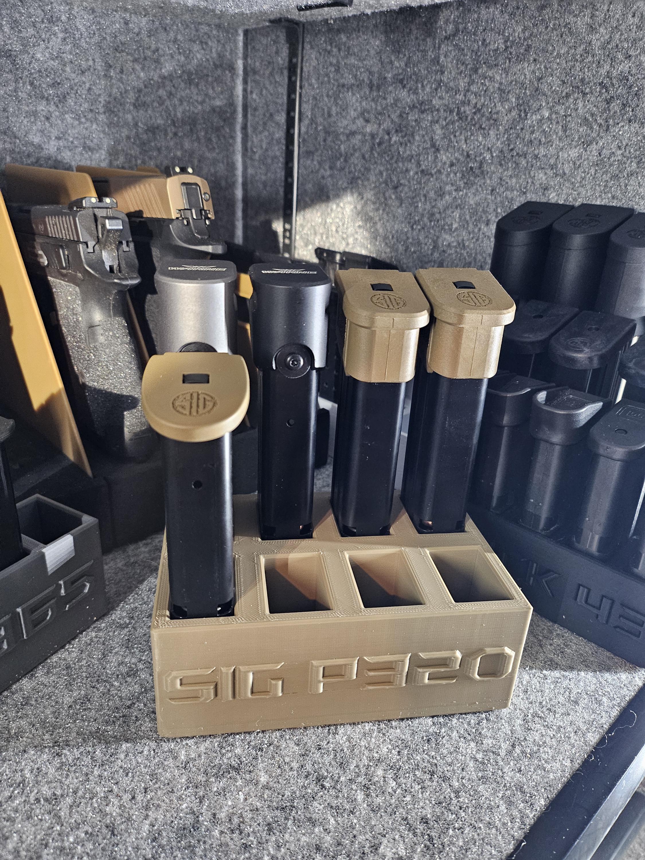 Sig P320 M17 M18 Magazine holder