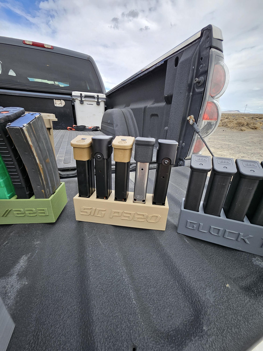 Sig P320 M17 M18 Magazine holder